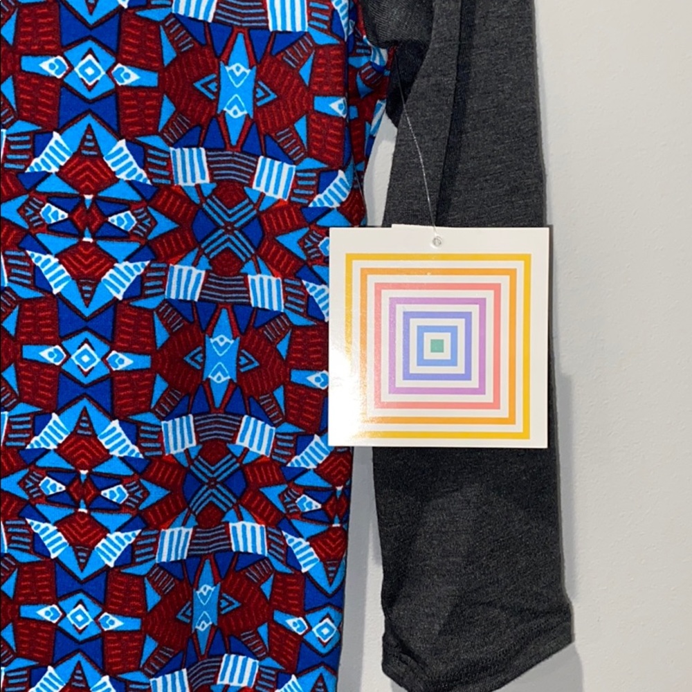 LuLaRoe Randy - Picture 2 of 5